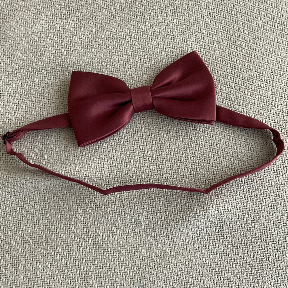 Dessert Rose Azazie Bow tie